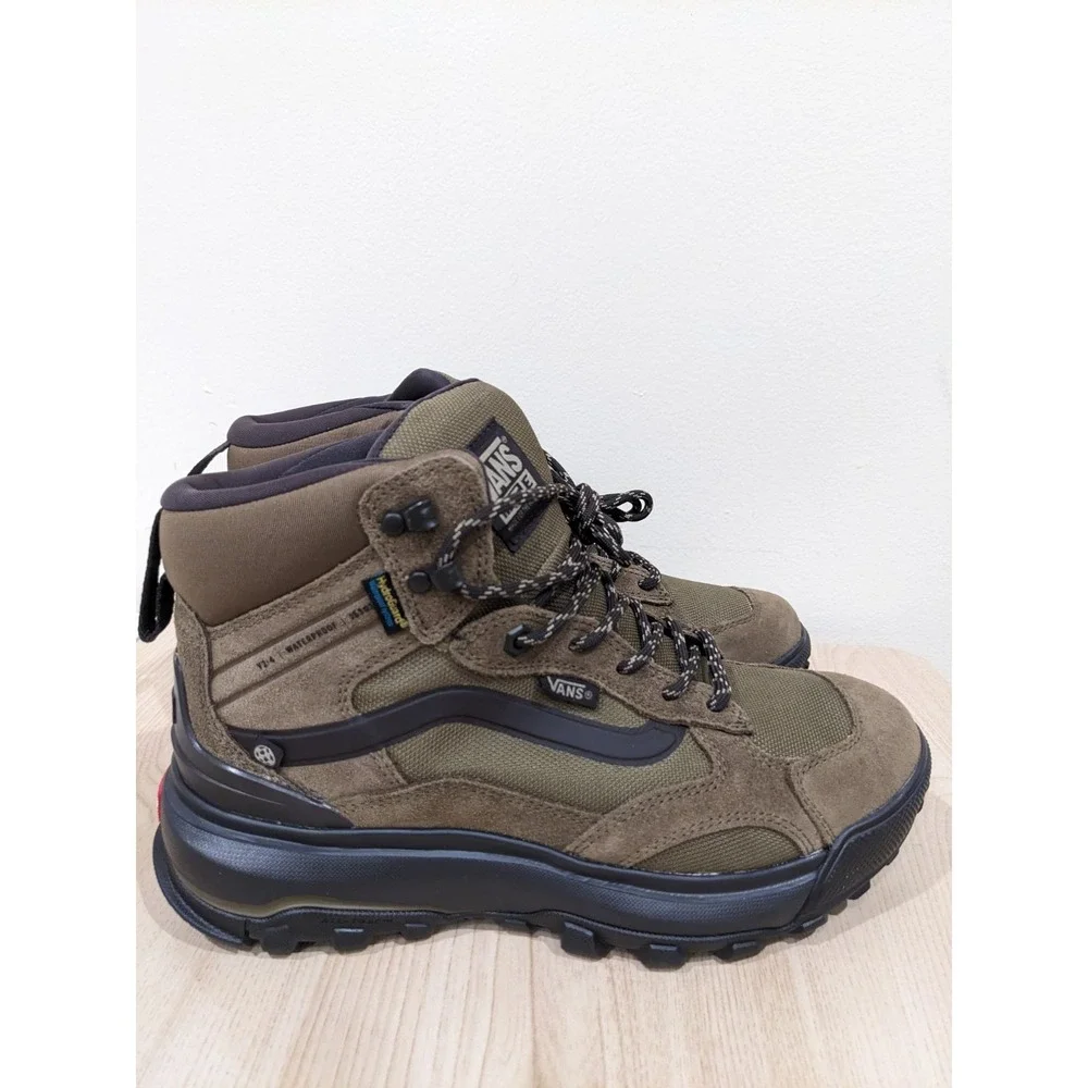 Vans MTE Crestline‎ Waterproof Grape Leaf Hiking Boots Men's 7.5 / Women's 9 NWT